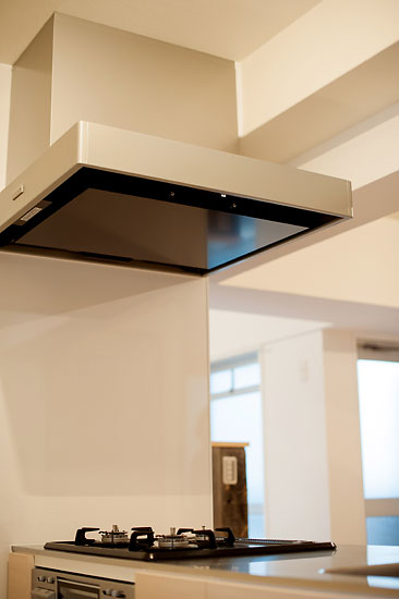 「つながりを感じる部屋」のキッチン