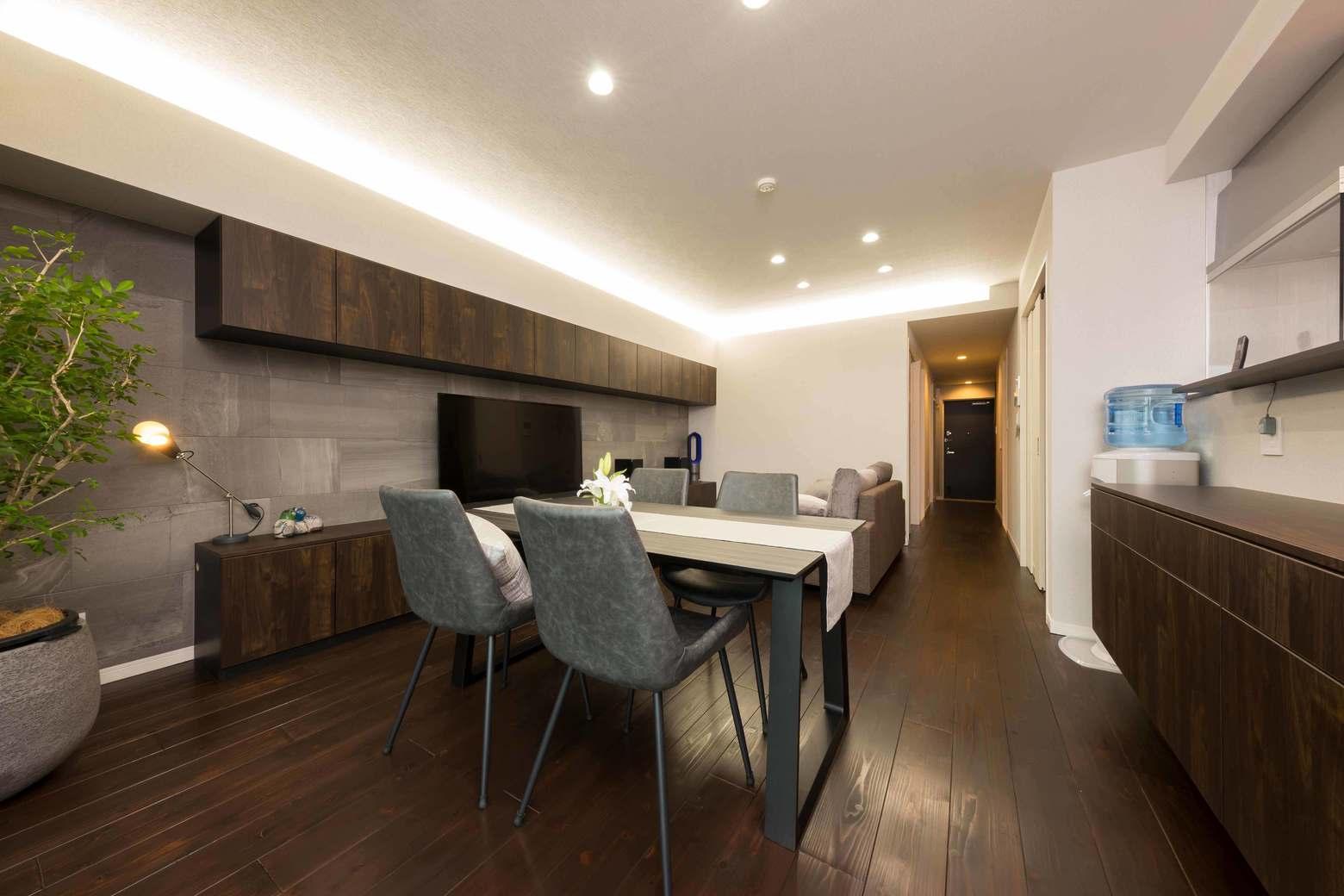 ホームズ 洗練された大人の空間 都市の暮らしを楽しむ理想のリノベーション