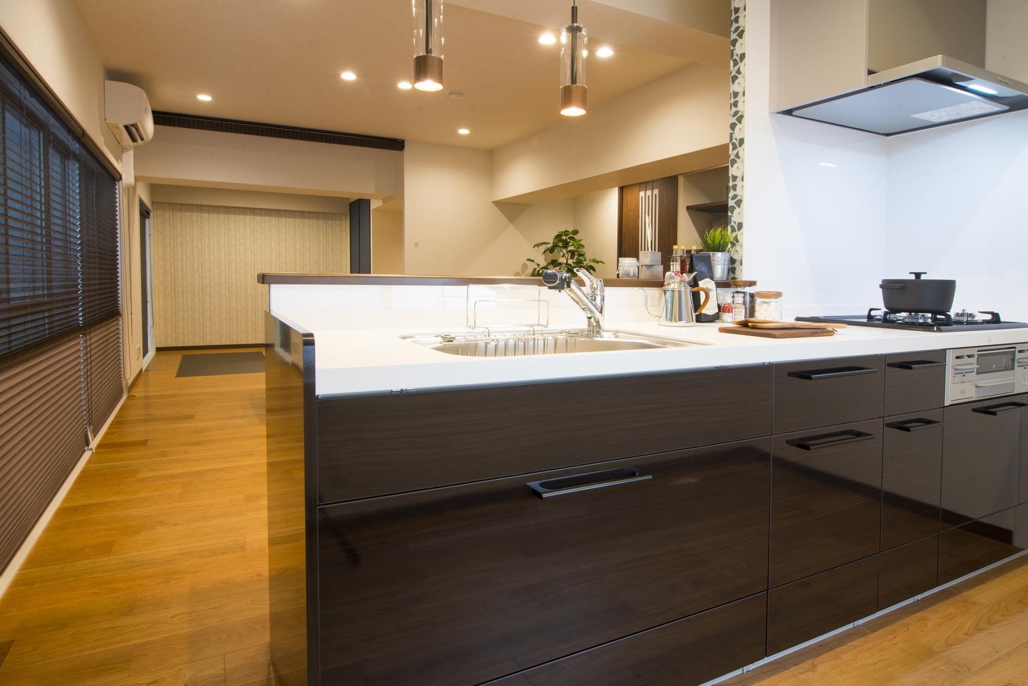 「アジアンMIXスタイル（文京区）」のキッチン