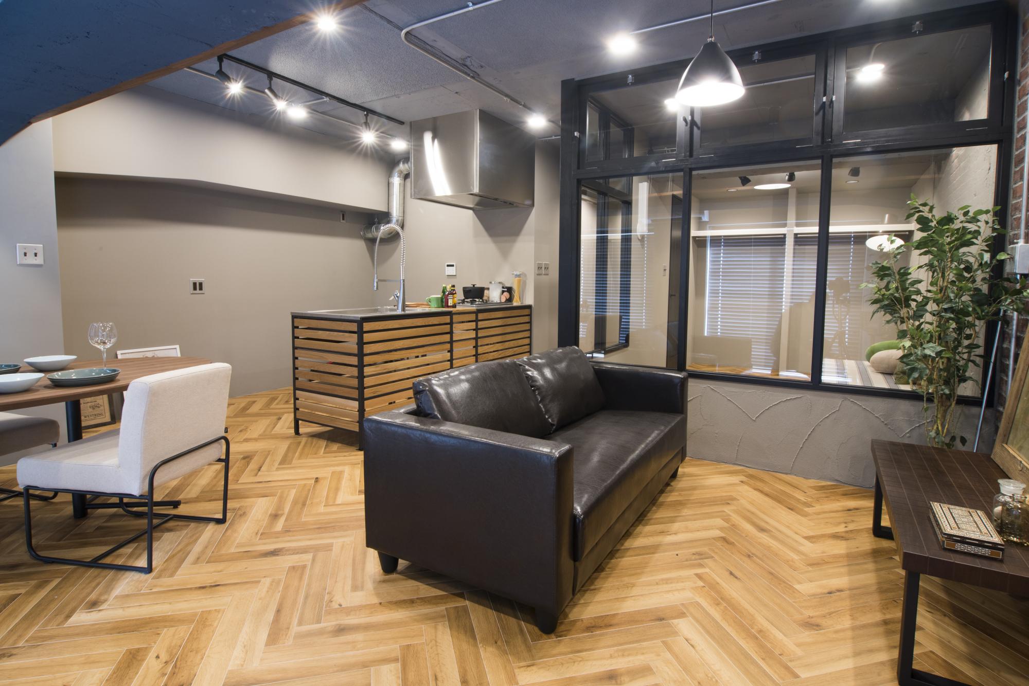 「ヴィンテージスタイル（市ヶ谷）」のリビングダイニング