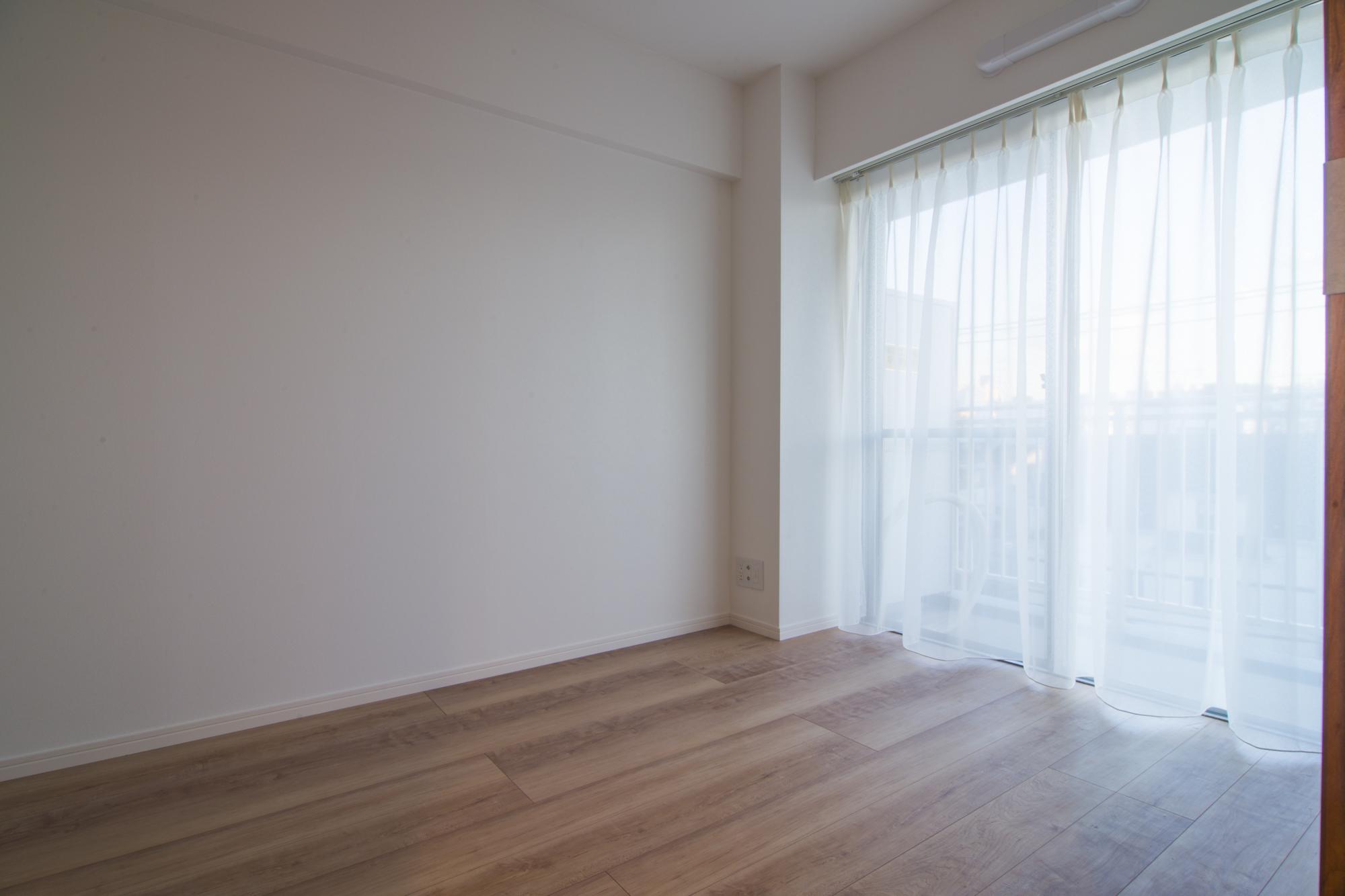 収納豊富なウォークインクローゼット付