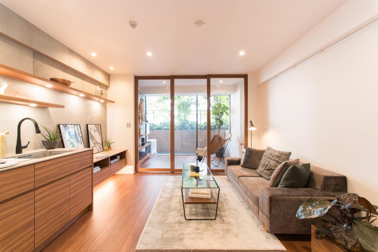 「RE : Apartment UNITED ARROWS LTD.赤坂」のリビングダイニング