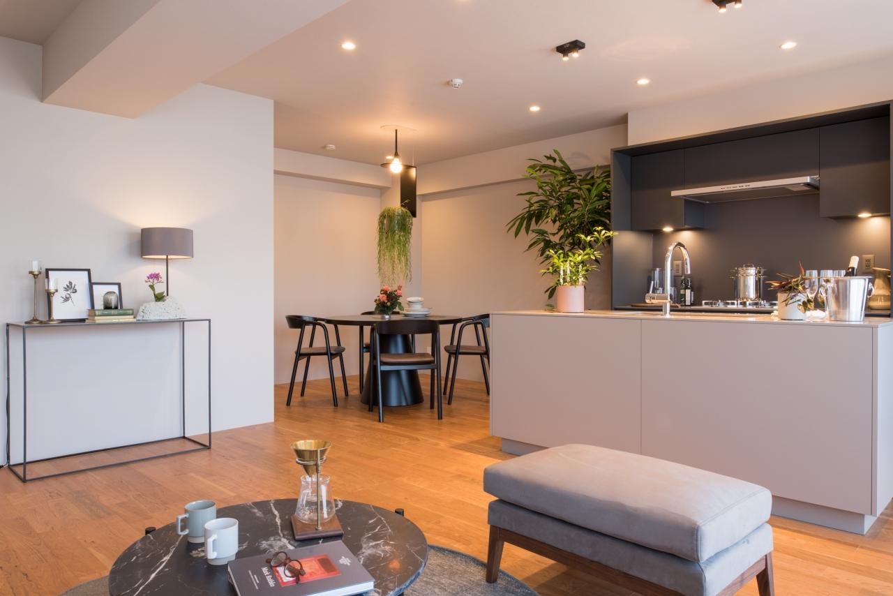 「GREEN DAYS　赤坂」のリビングダイニング