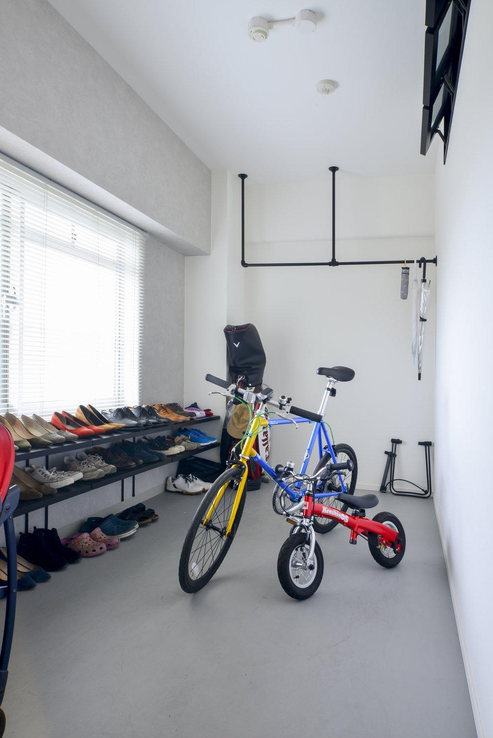 「住みたかった街で見つけた中古物件。こだわりのリノベーションで理想のお部屋に大変身」の収納・クローゼット