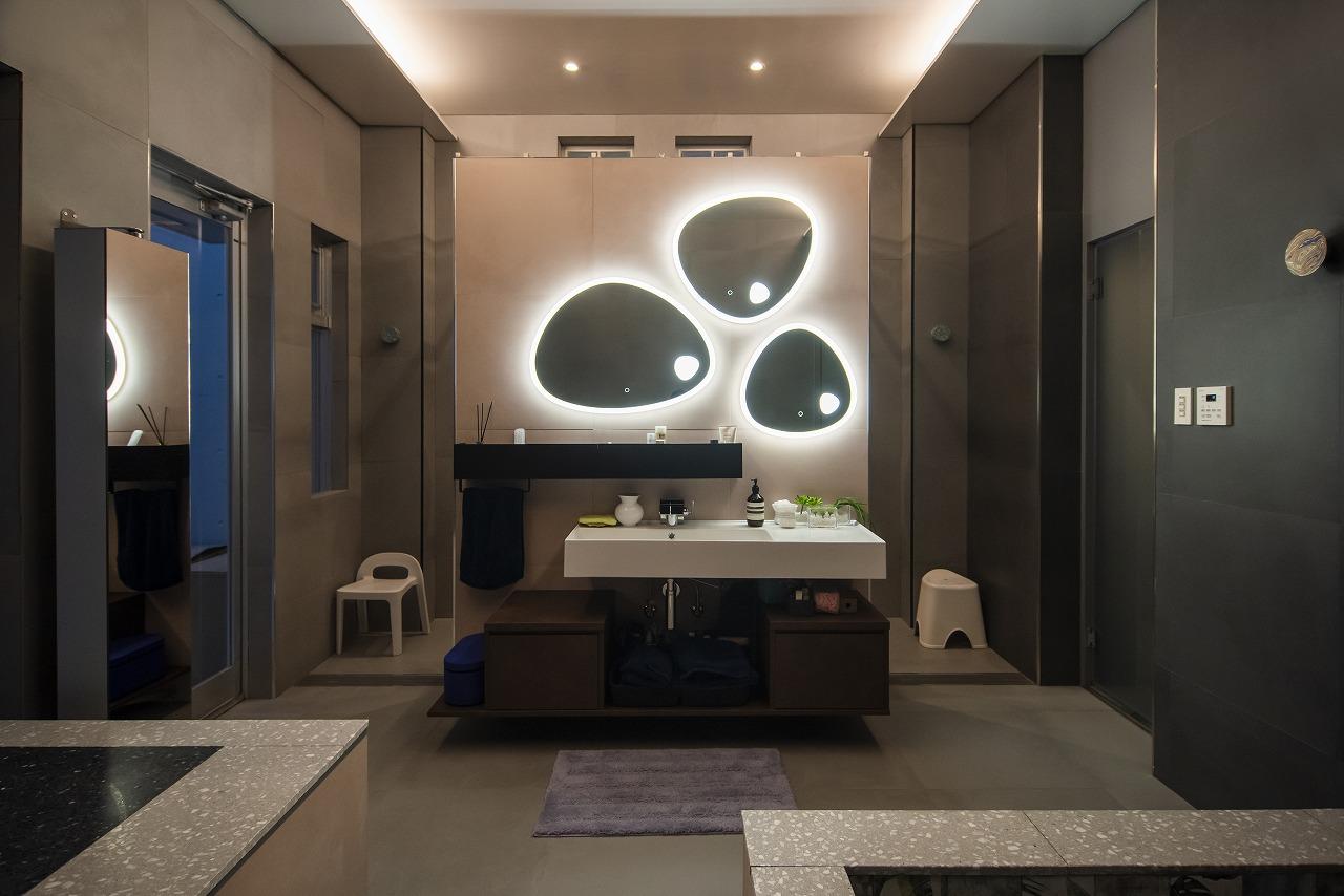 重厚感と気品が溢れる空間です。