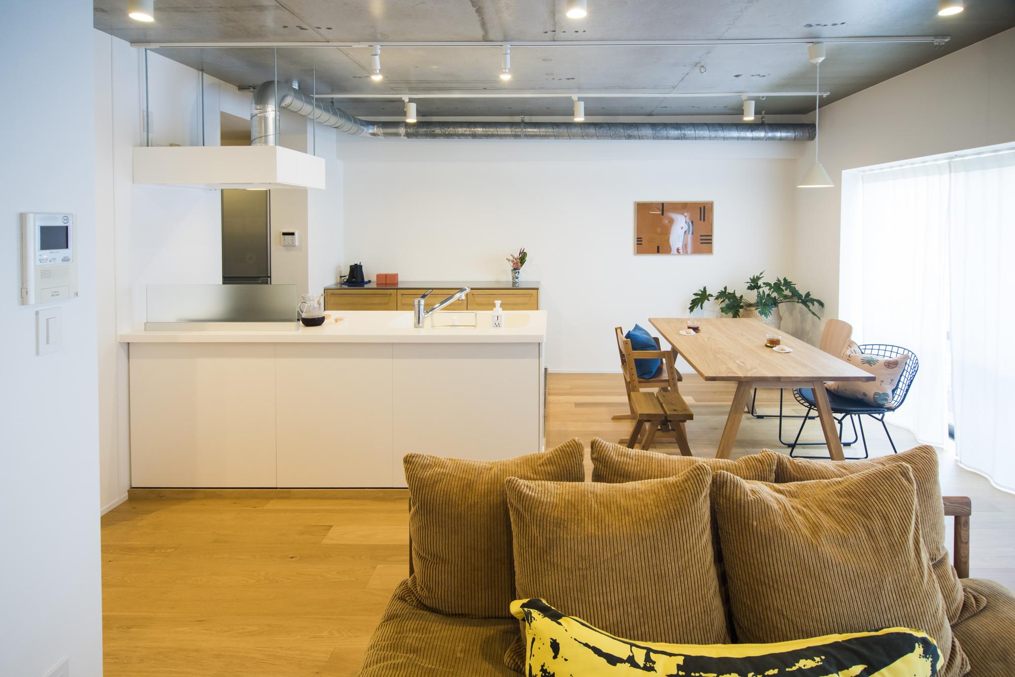 リビングダイニング