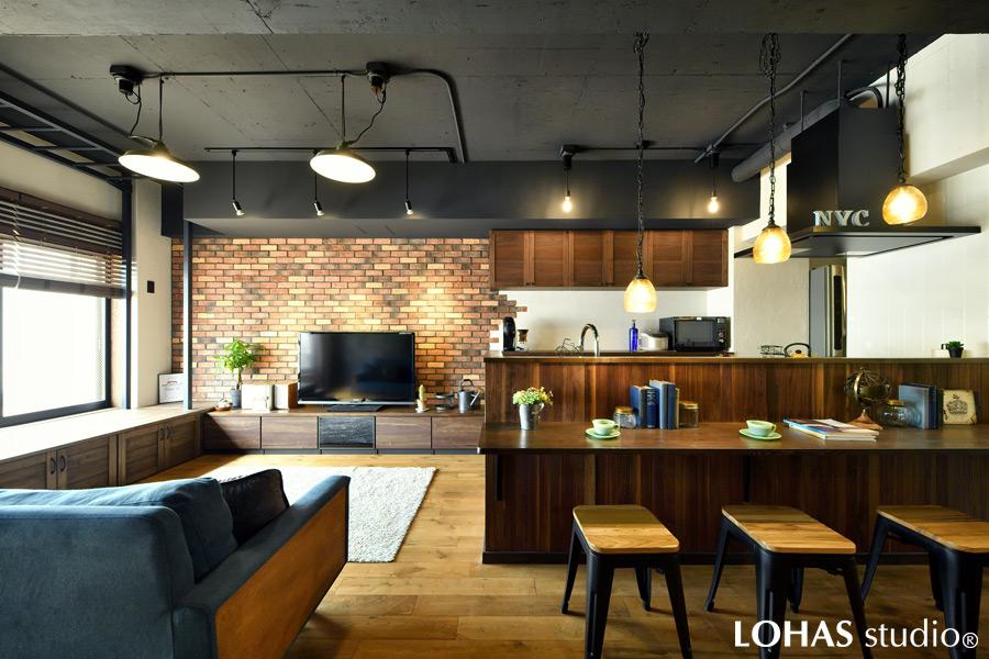 「【10月3回目】大人カッコいいブルックリンハウス -倉庫から住居スペースへ-」のリビングダイニング
