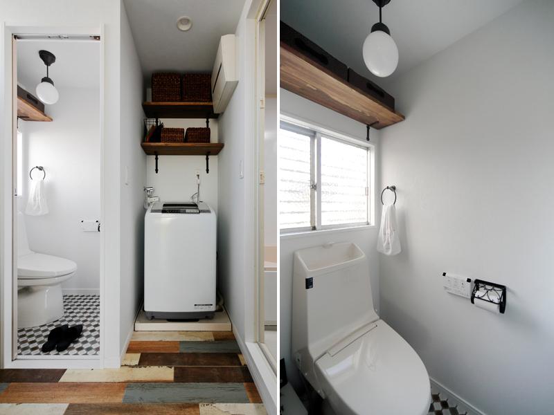 コンパクト空間を機能的に変えたサニタリーです。天井近くに棚を造作して収納力を強化！引き戸を開ければキッチンと繋がる便利な動線。