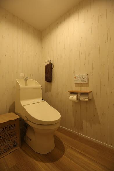 明るいトイレは気分も上がる