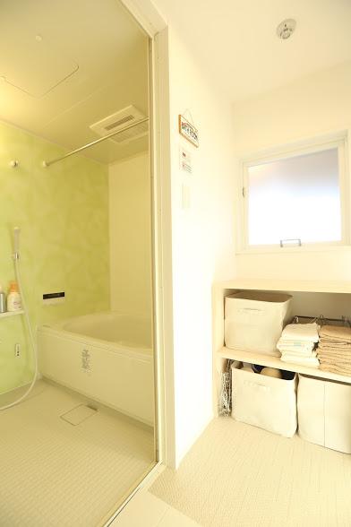 他の部屋と違う色味を使用し変化を遊ぶ