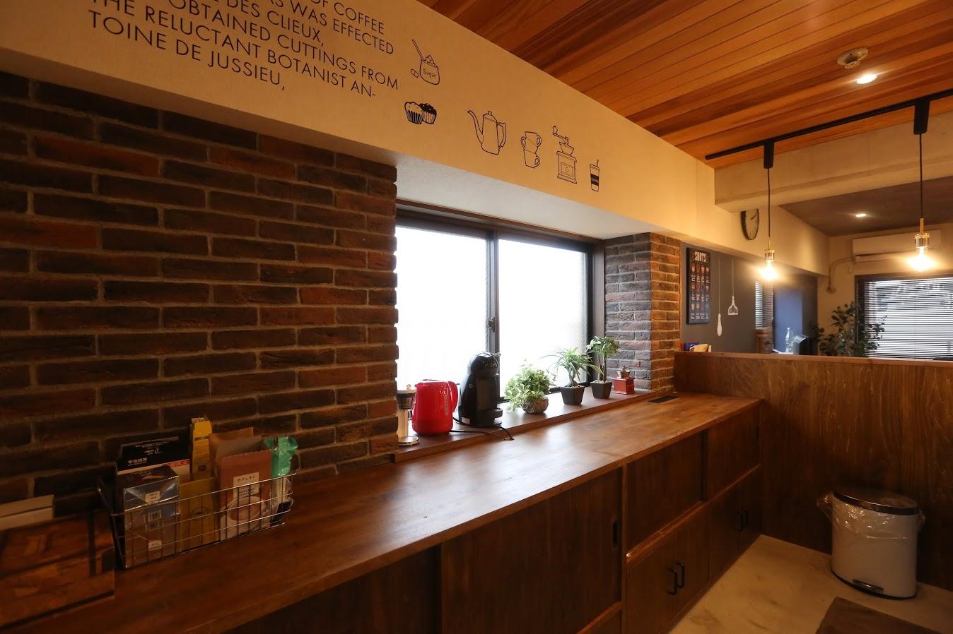 キッチンのインテリアもカフェ風