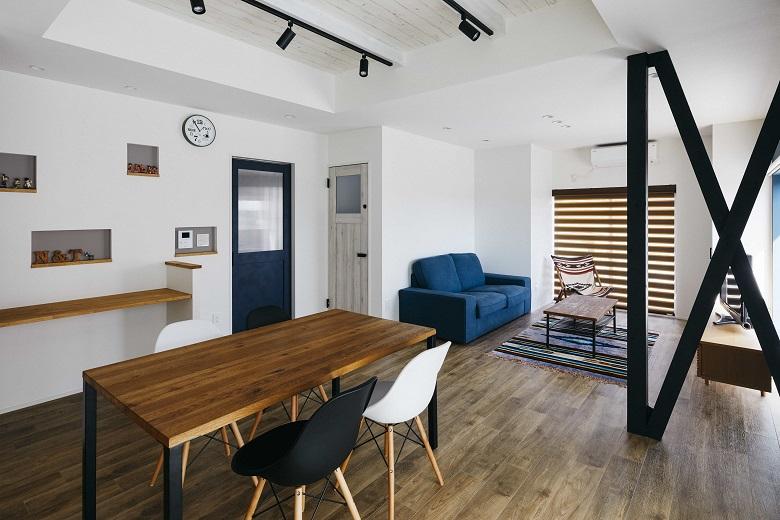 5LDKと平均より大きめの戸建を購入されておりましたので、家族構成に合わせて生活しやすいように間取りを変更しました。