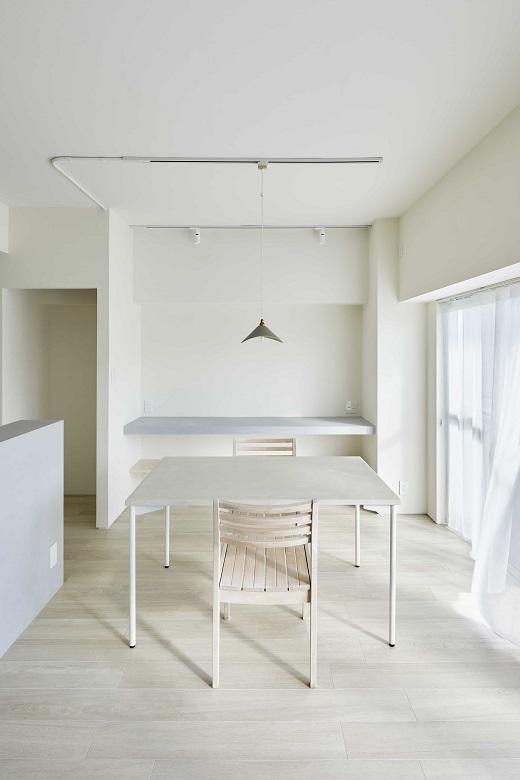 間取り変更を行ったことで、日当たりの良さを最大限に活かした空間になりました。