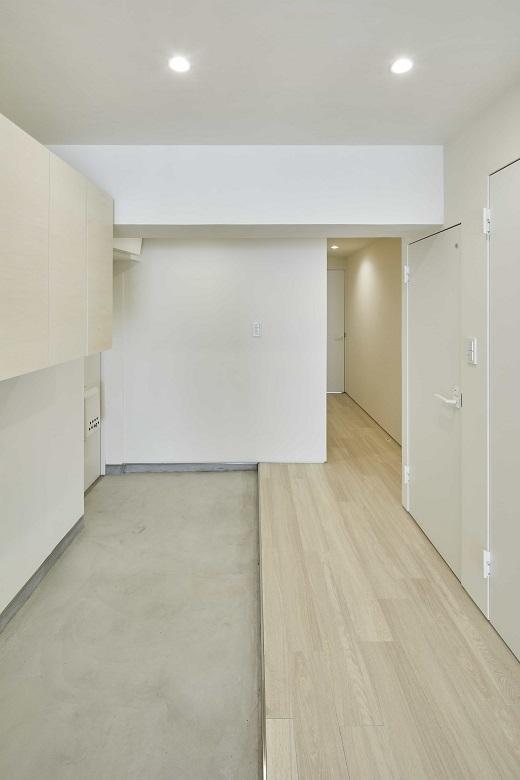 広くスペースをとった玄関土間は自転車やアウトドア用品などを置くスペースとしても活用できます。