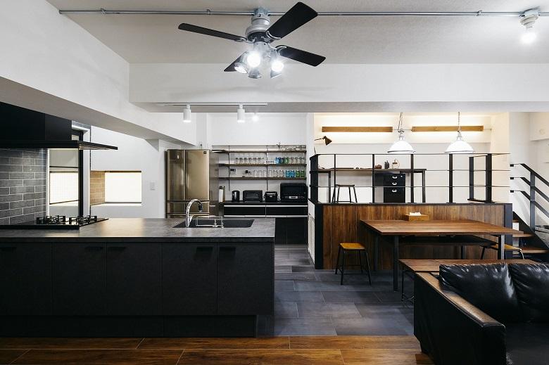 スキップフロアを設計した珍しいマンションリノベの施工事例。