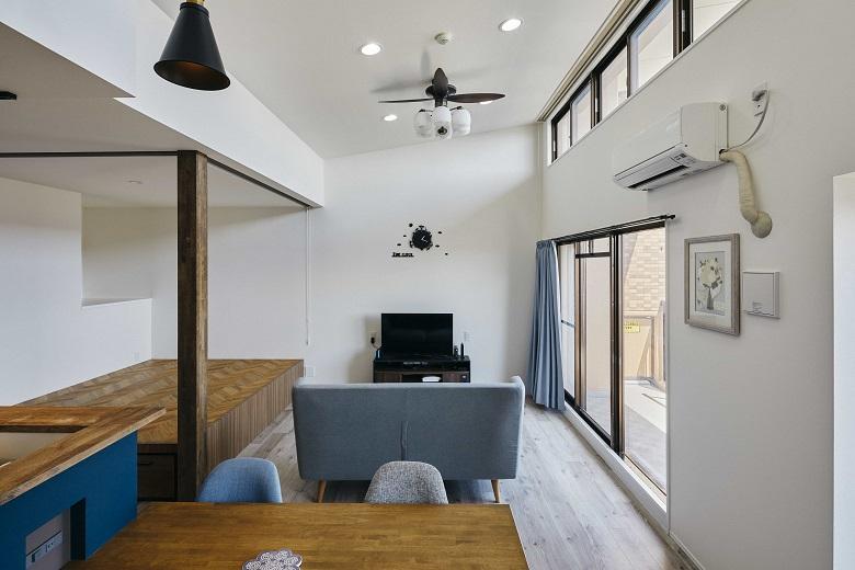 もともとLDKと和室があったスペースを1つのLDKにまとめたことで、約20帖の広々空間が完成。