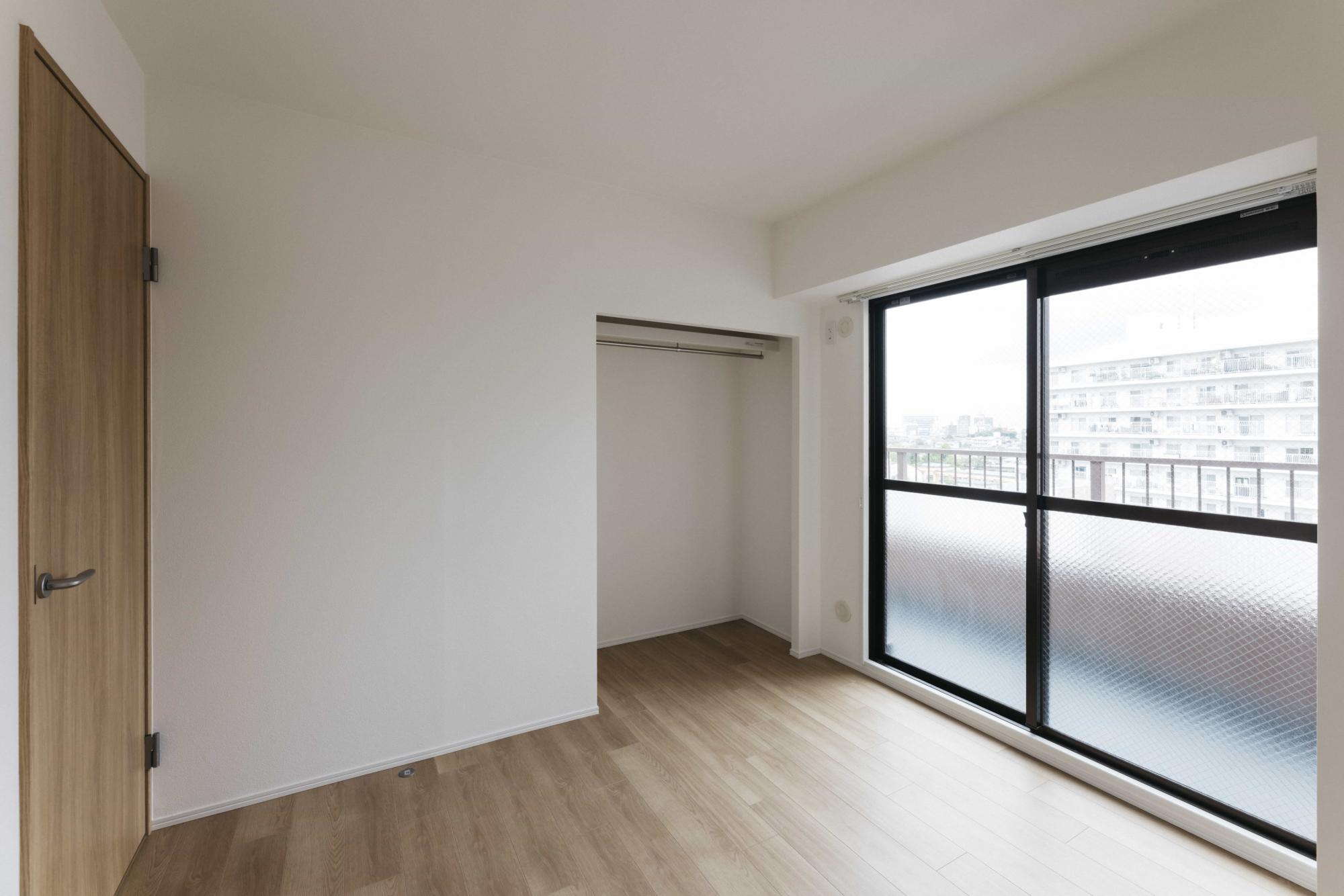 収納スペースを各所に配置しているので、お部屋をスッキリと見せることが出来ます。