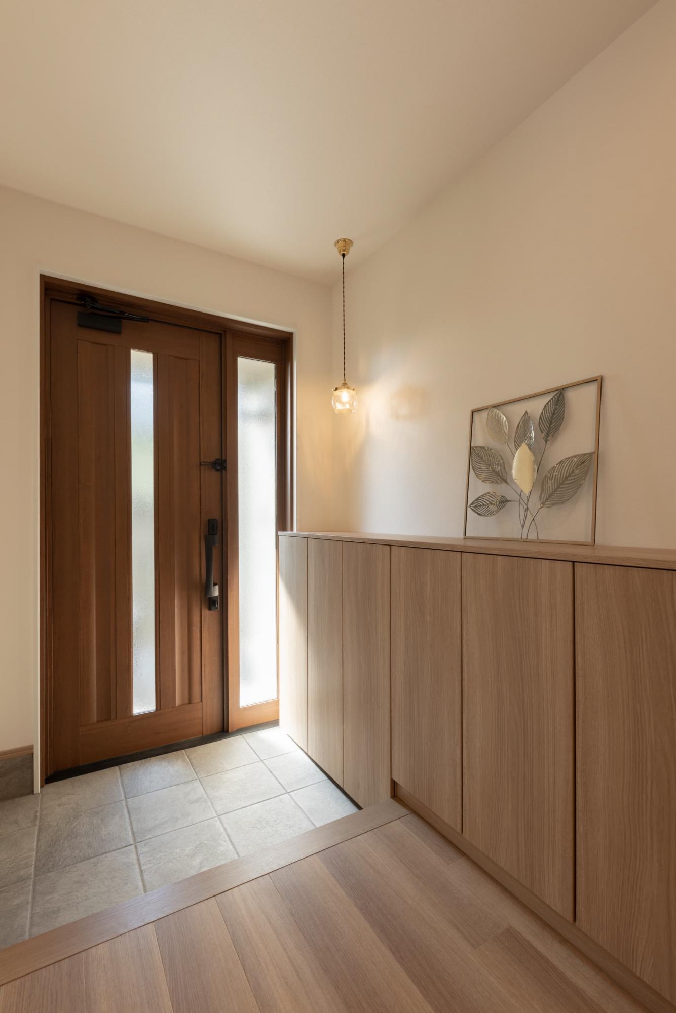 「夫婦2人の憩いの場所へ」の玄関・土間