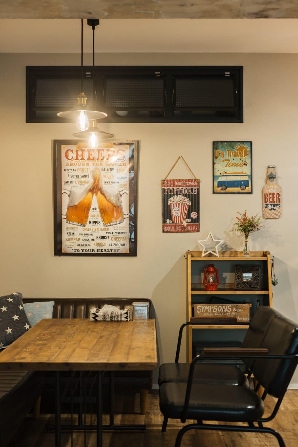 お手持ちだったカフェ風インテリアともうまく調和しています。