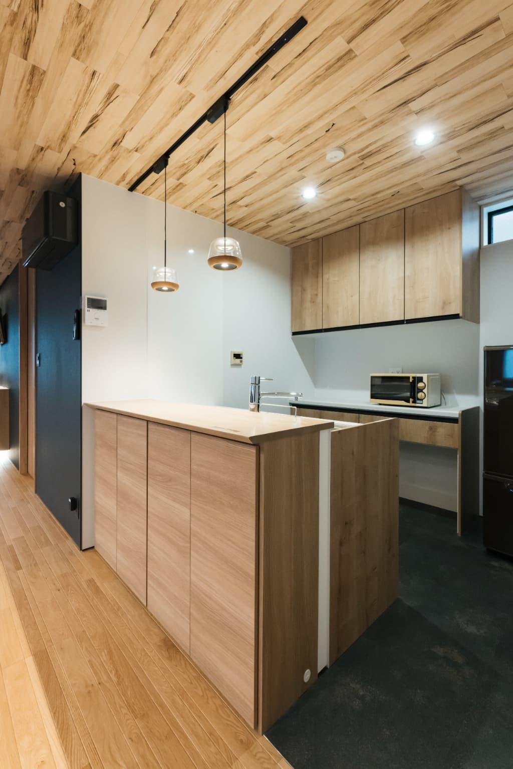 「家の中のセカンドハウス」のキッチン