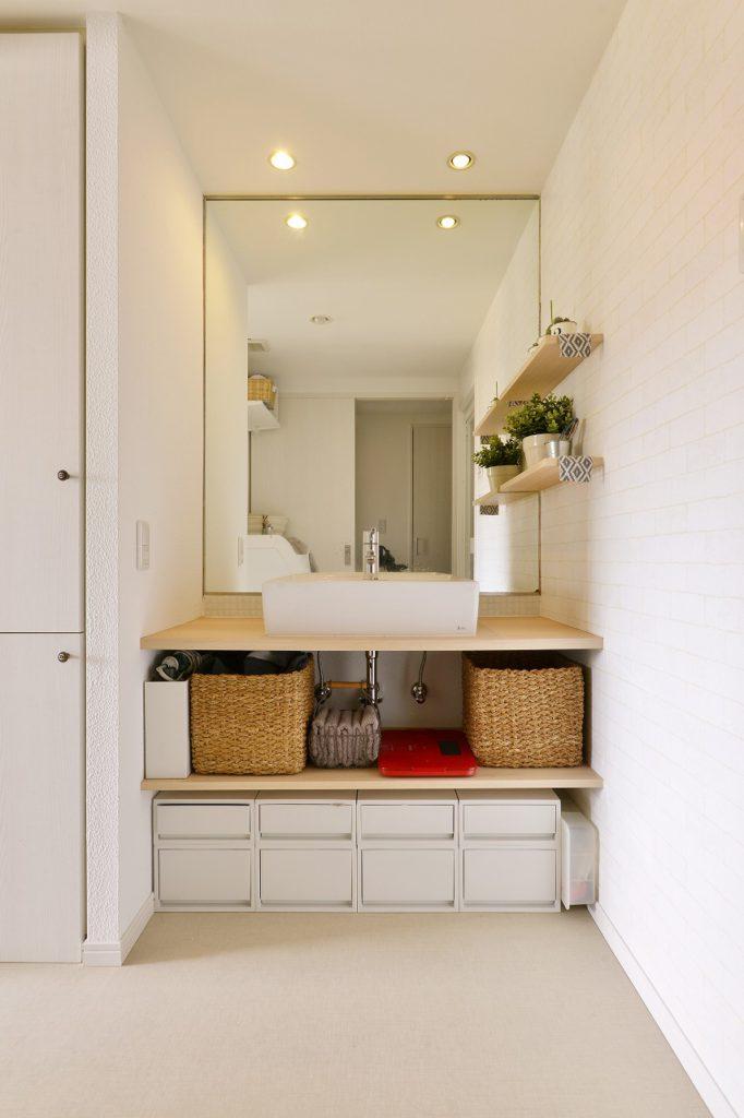 シンプルがかわいい洗面台