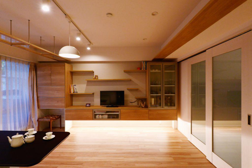 エアコンの効率や効きすぎの調整にも便利な可動の間仕切り。
暮らしのシーンに合わせて広いスペースも確保できます。