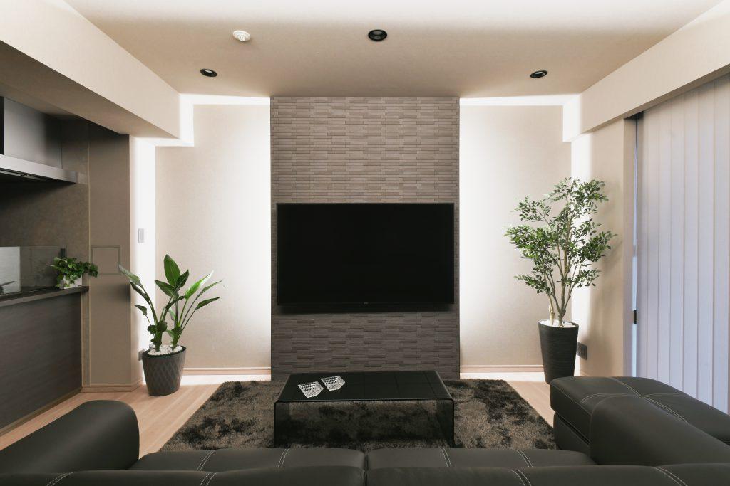 テレビボードの裏にも間接照明を設けました。