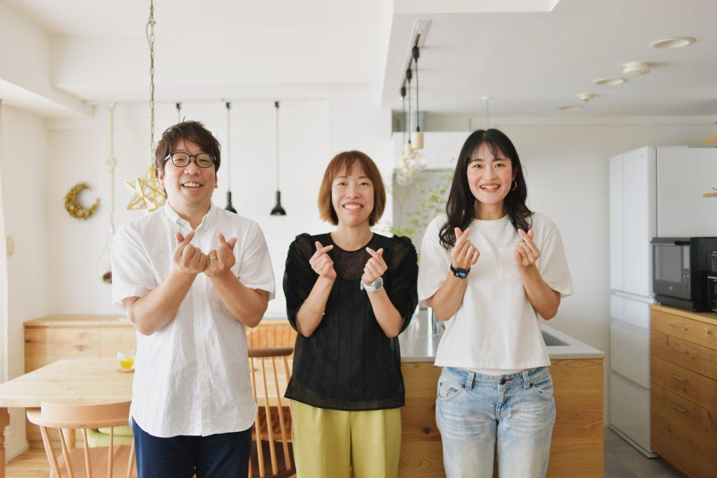 真ん中が弊社の担当者です。