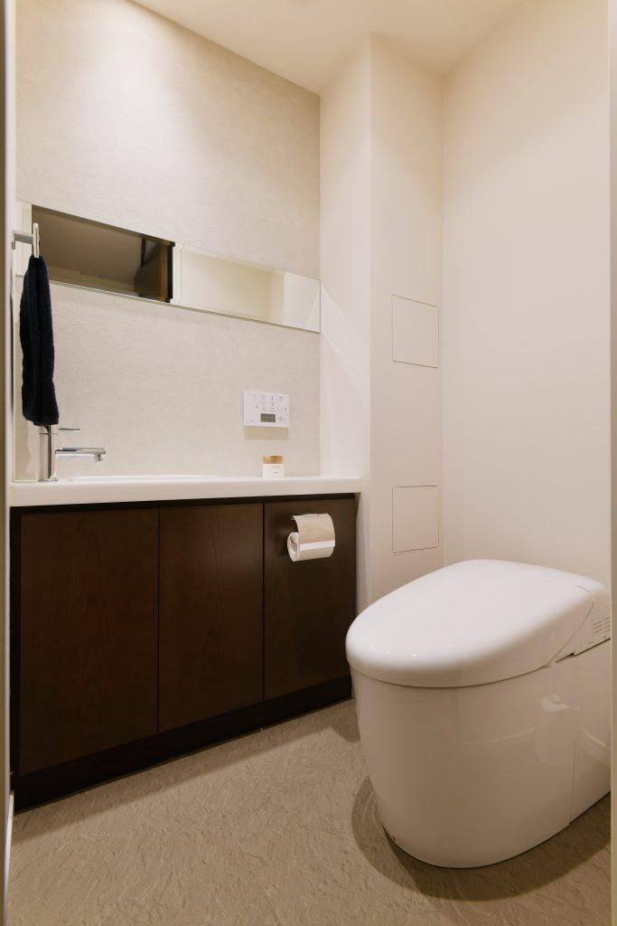 水廻りは色味を統一して