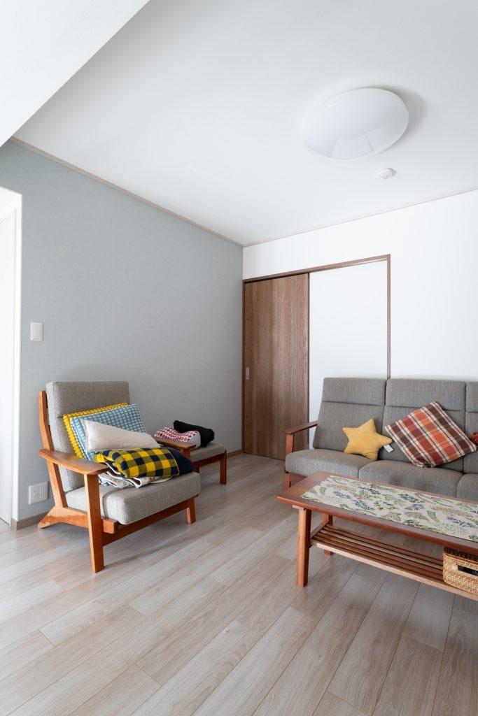 淡いミントグリーンのアクセントクロスで仕上げています。