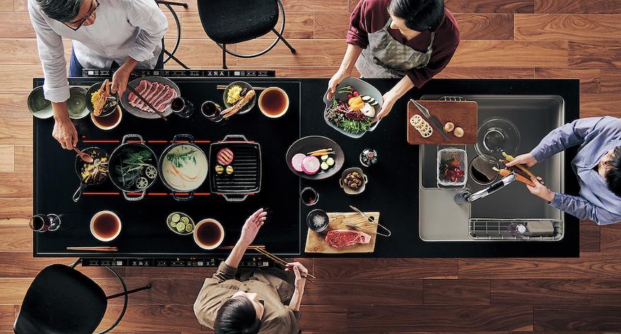 動線の良さや、ダイニングを兼ねることでスペースアップになるところも大きな魅力。