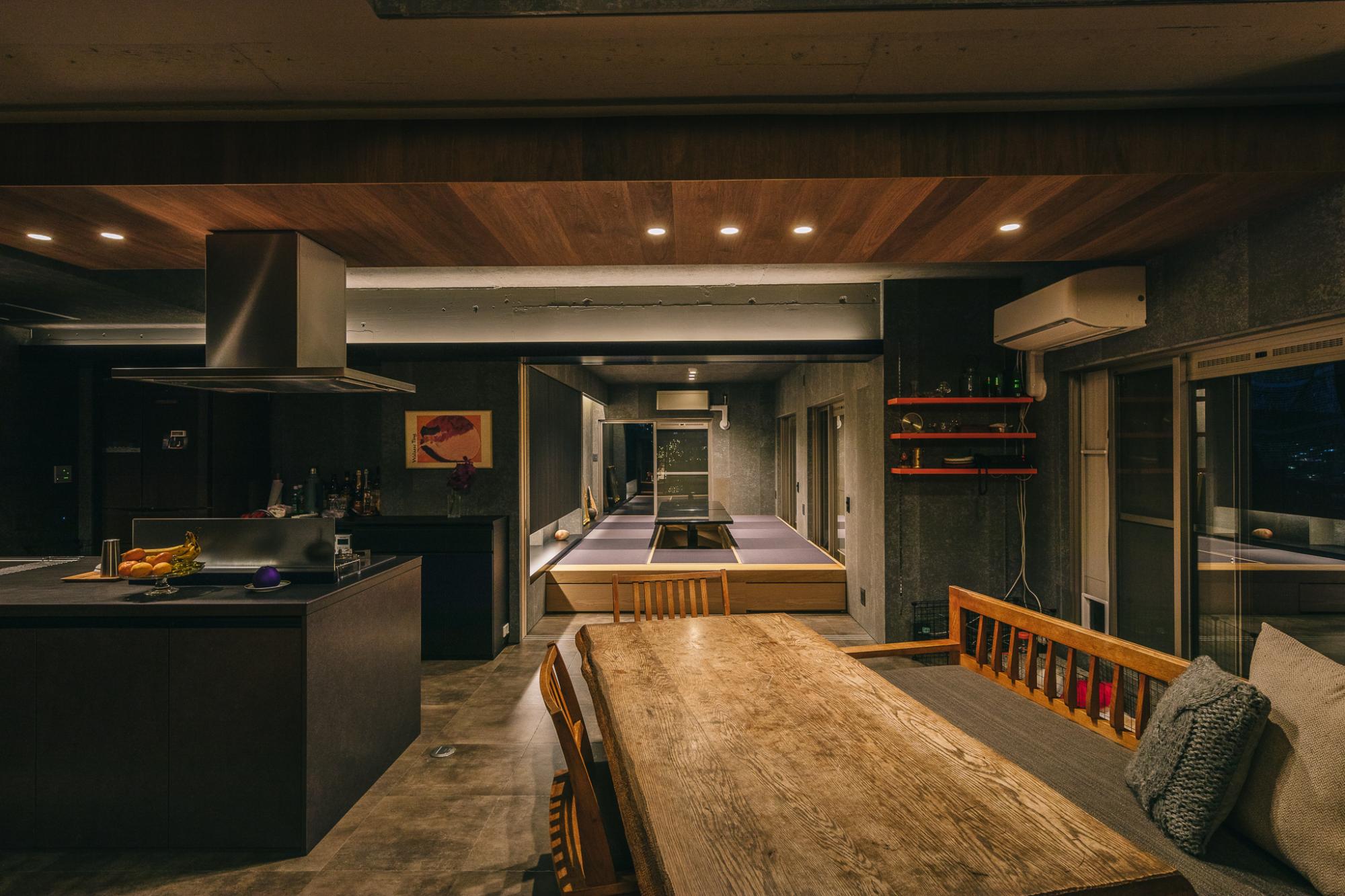 ホテルライクな設え。朝、夕方、夜、で違った表情を見せます。