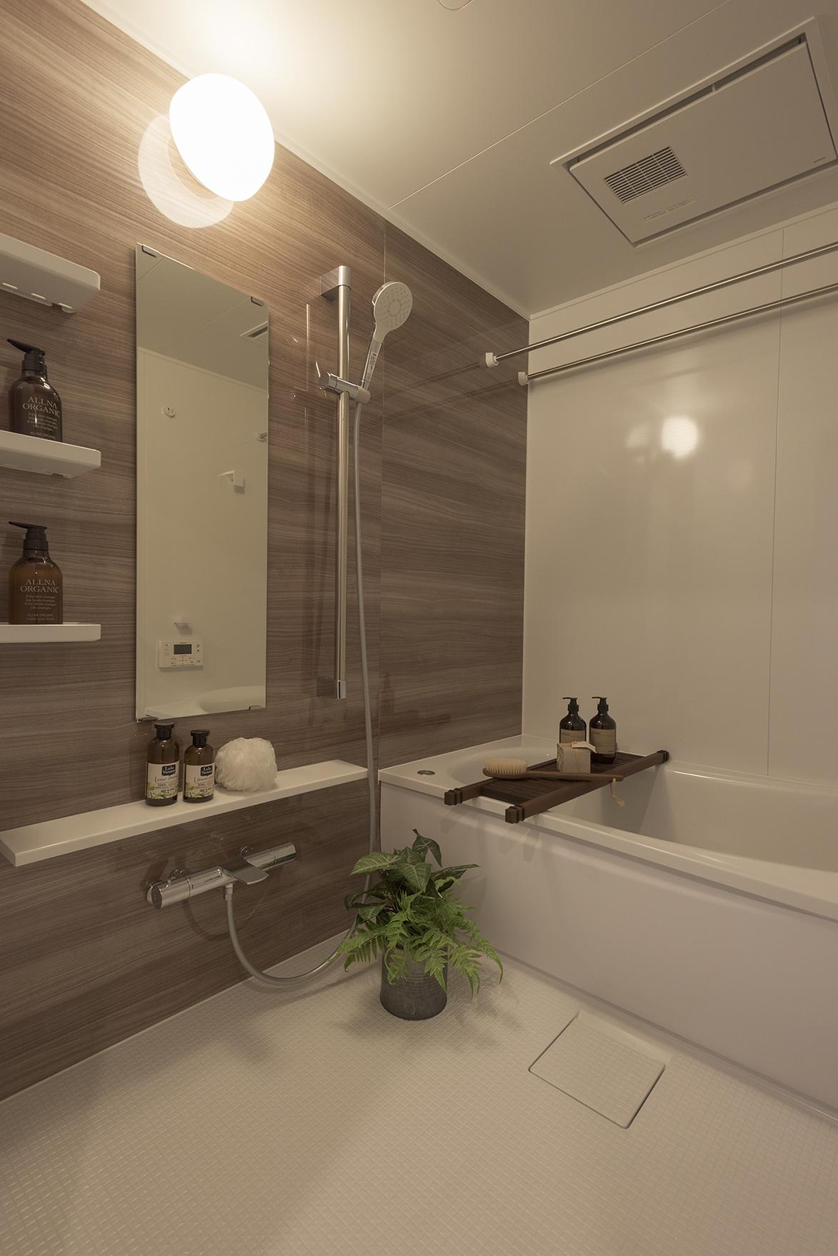 「“移動式チェスト”で変わるダイニング」のお風呂・洗面所・トイレ