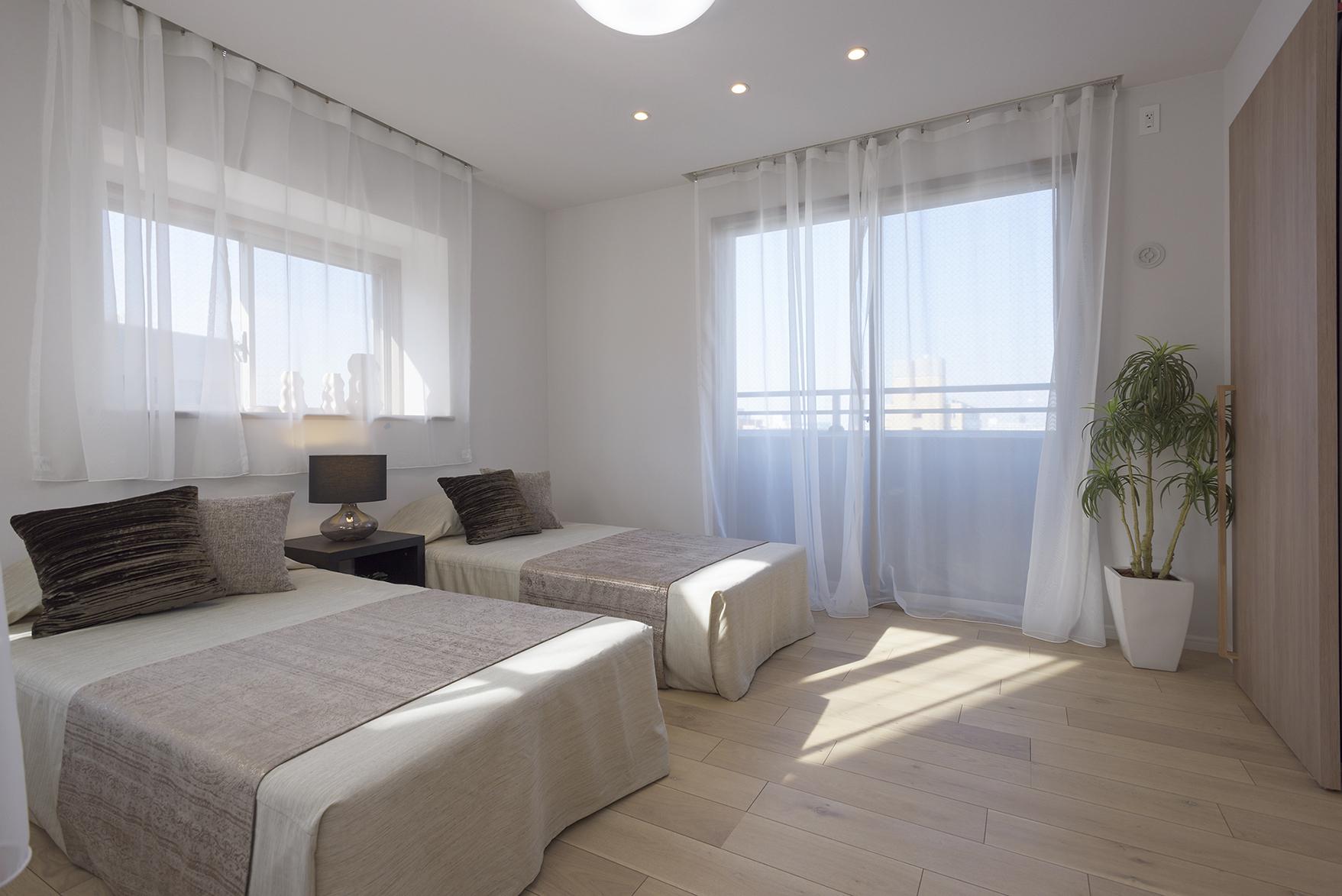 「ナチュラル＋和モダン」の寝室