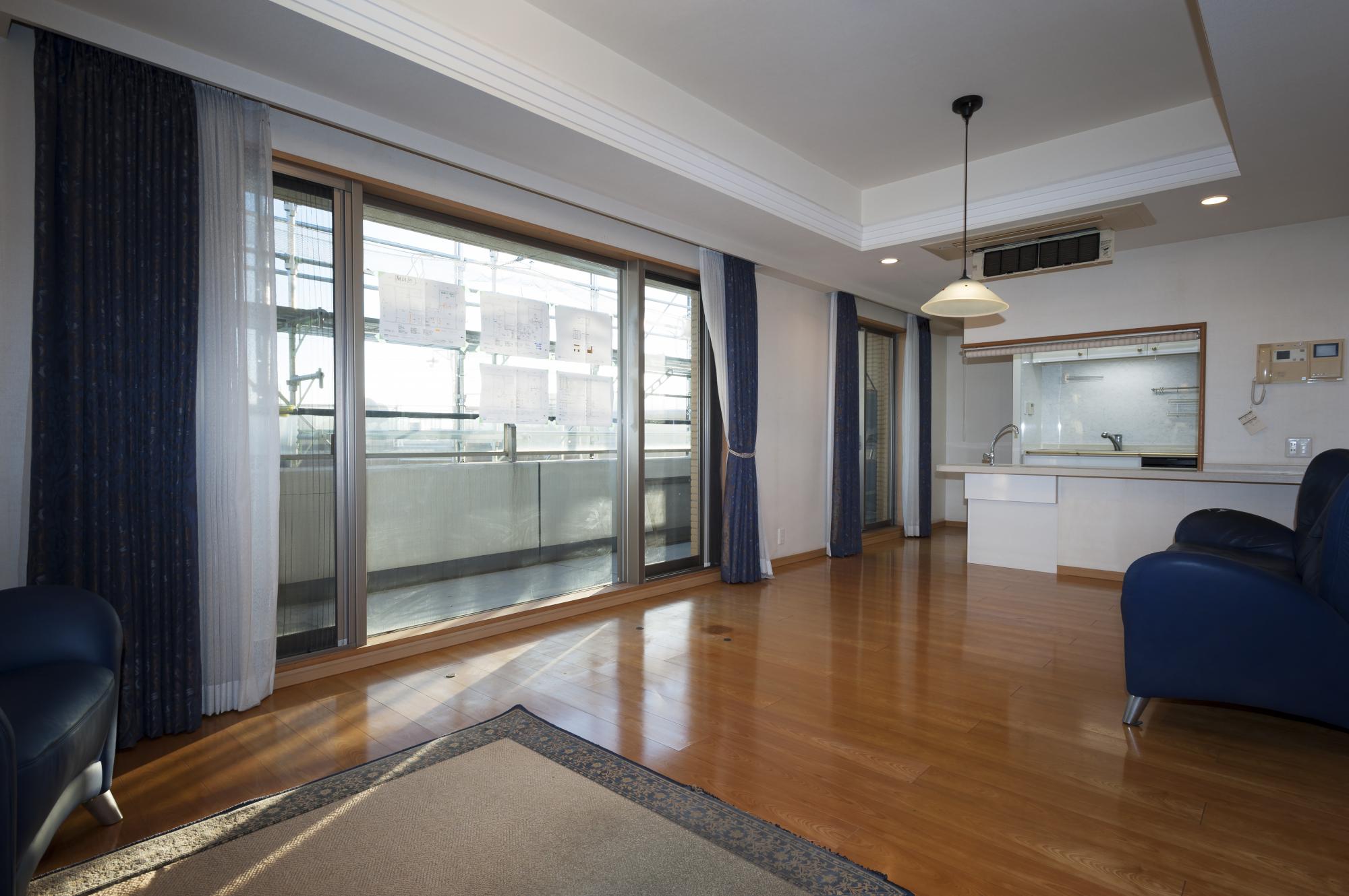 リビングダイニング