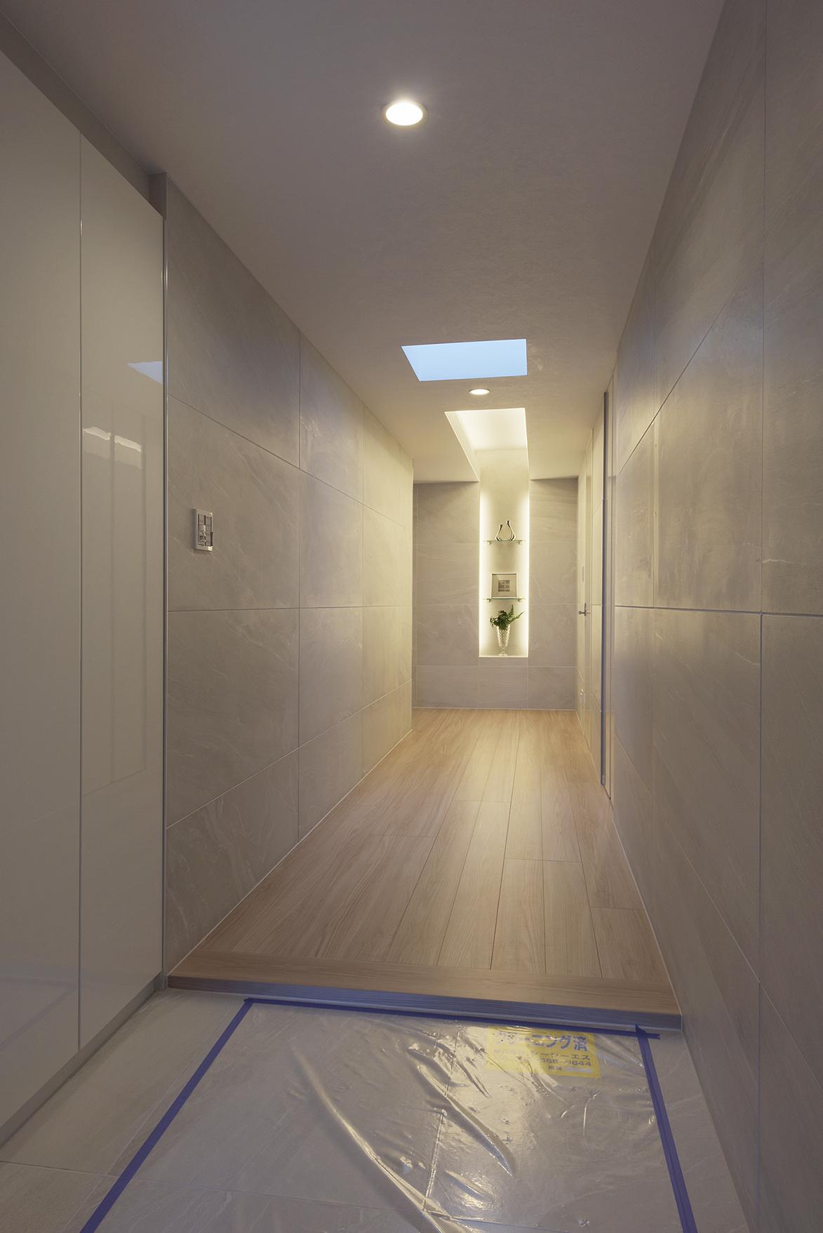 「静かな佇まい、ときめく感性。」の玄関・土間