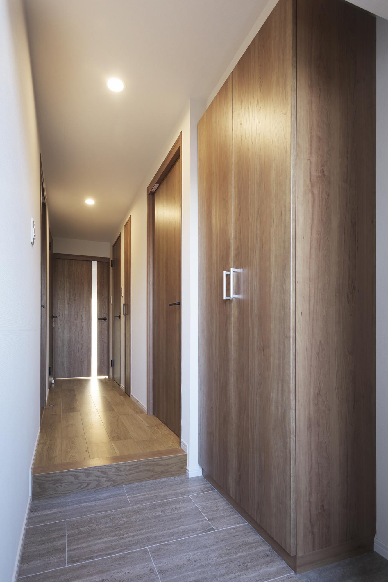 「OTONA・和・モダン」の玄関・土間