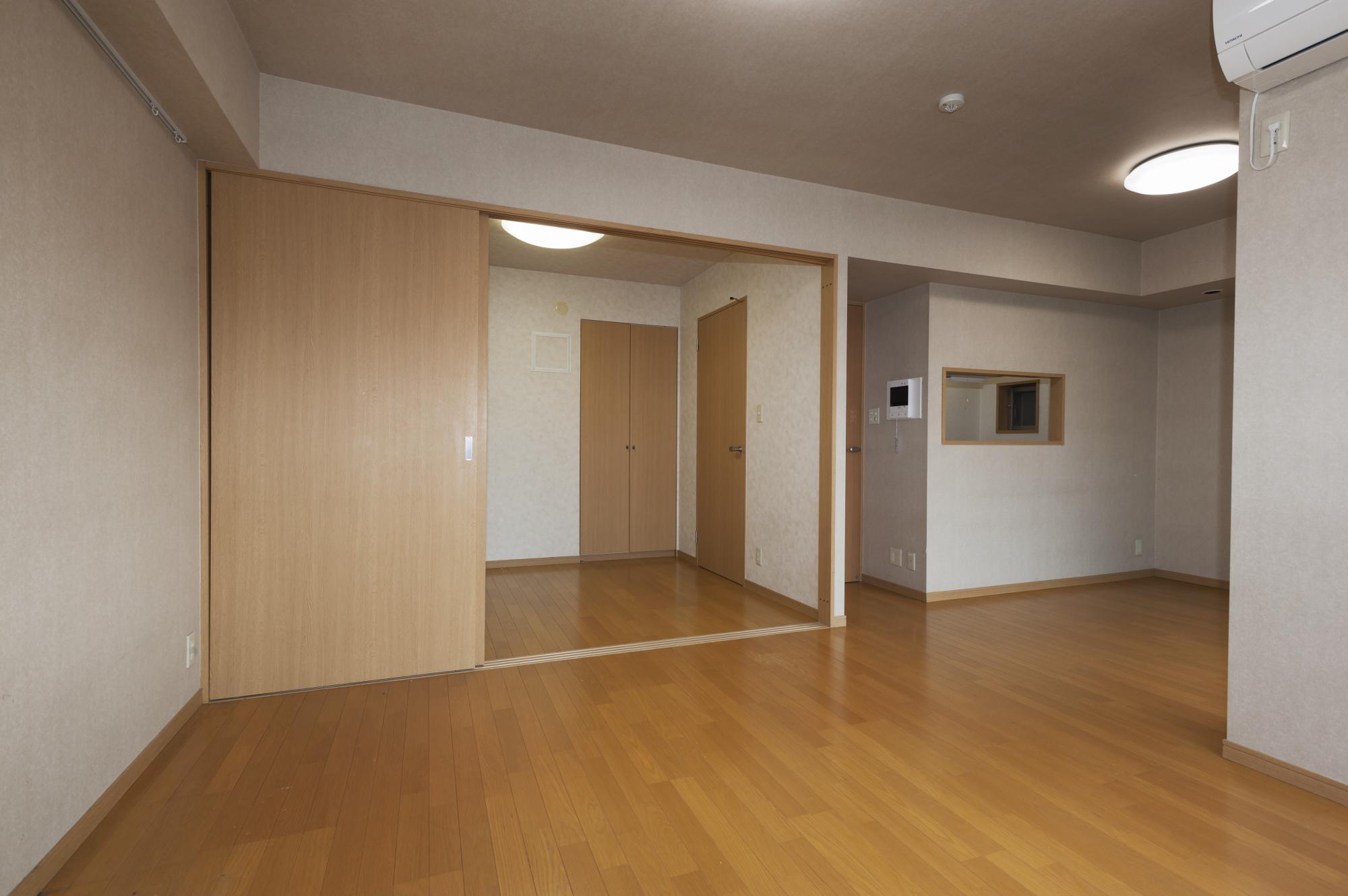 リビングダイニング