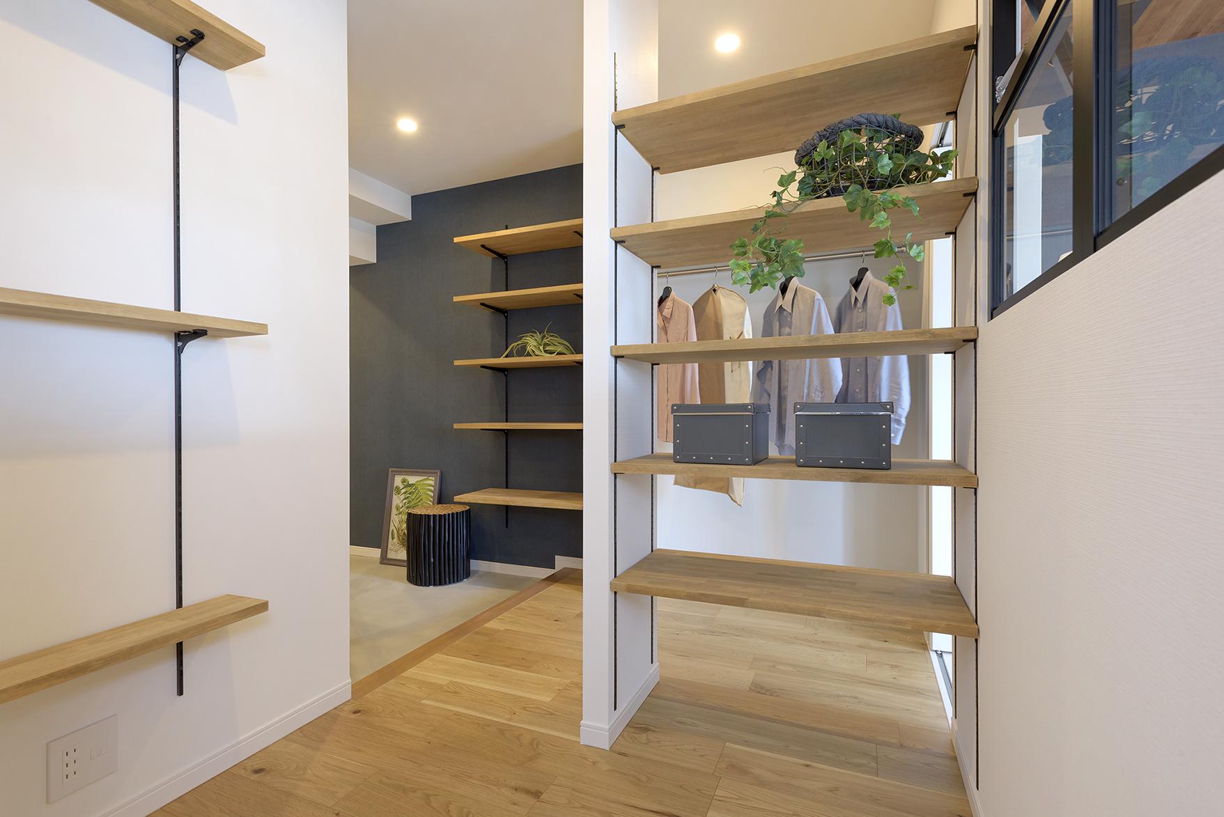 「土間付きナチュラル系リノベーション」の収納・クローゼット