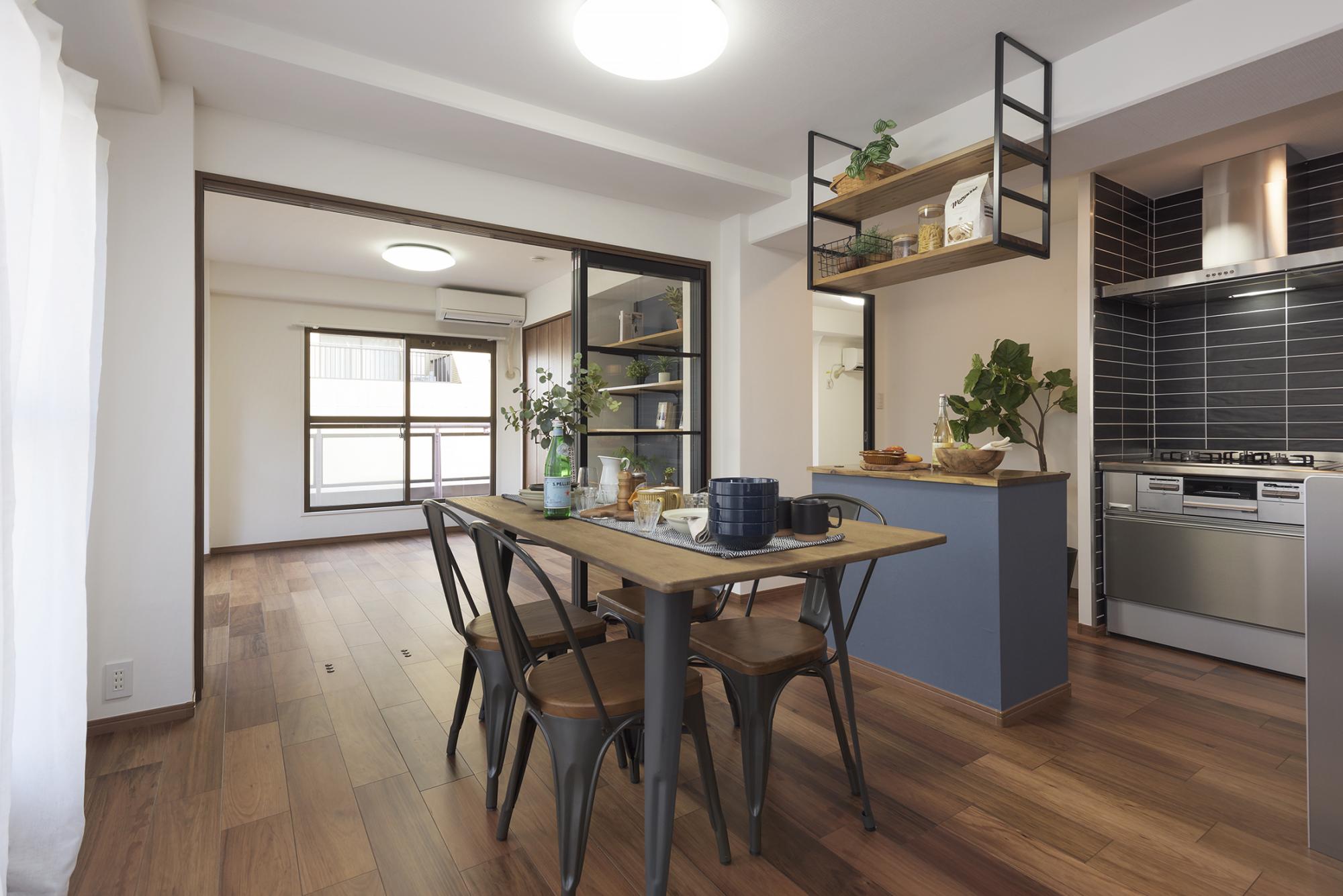 リビングダイニング