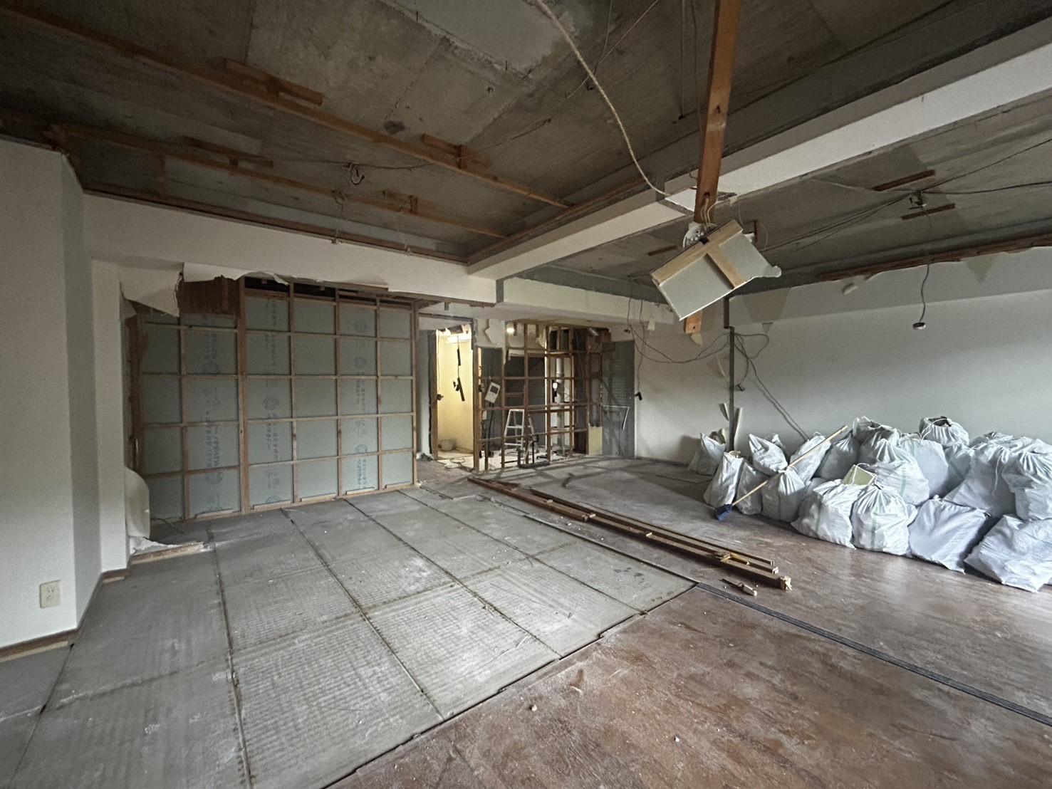 リビングダイニング