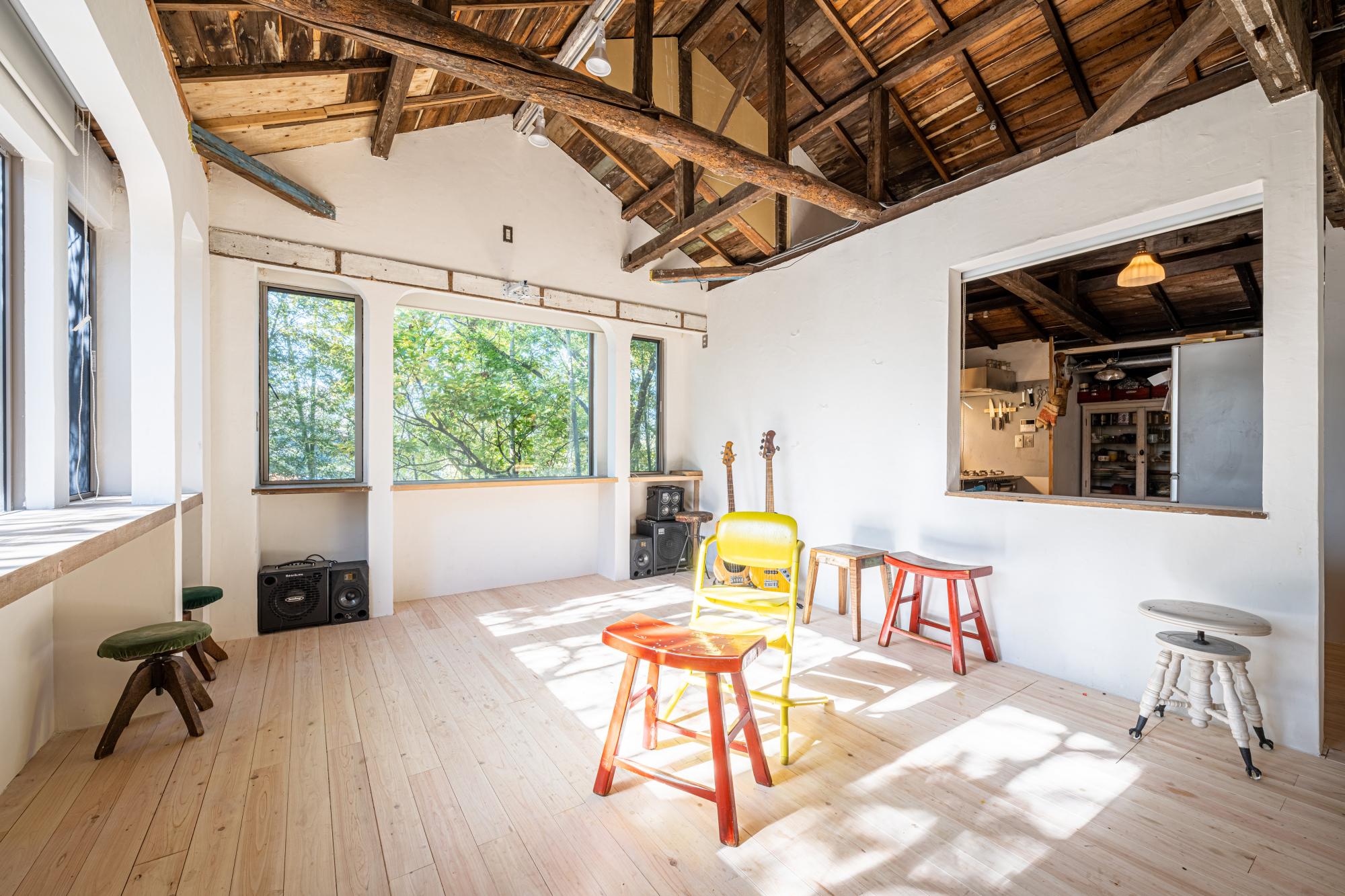 「KAMAKURA山の時を紡ぐ家」の子供部屋