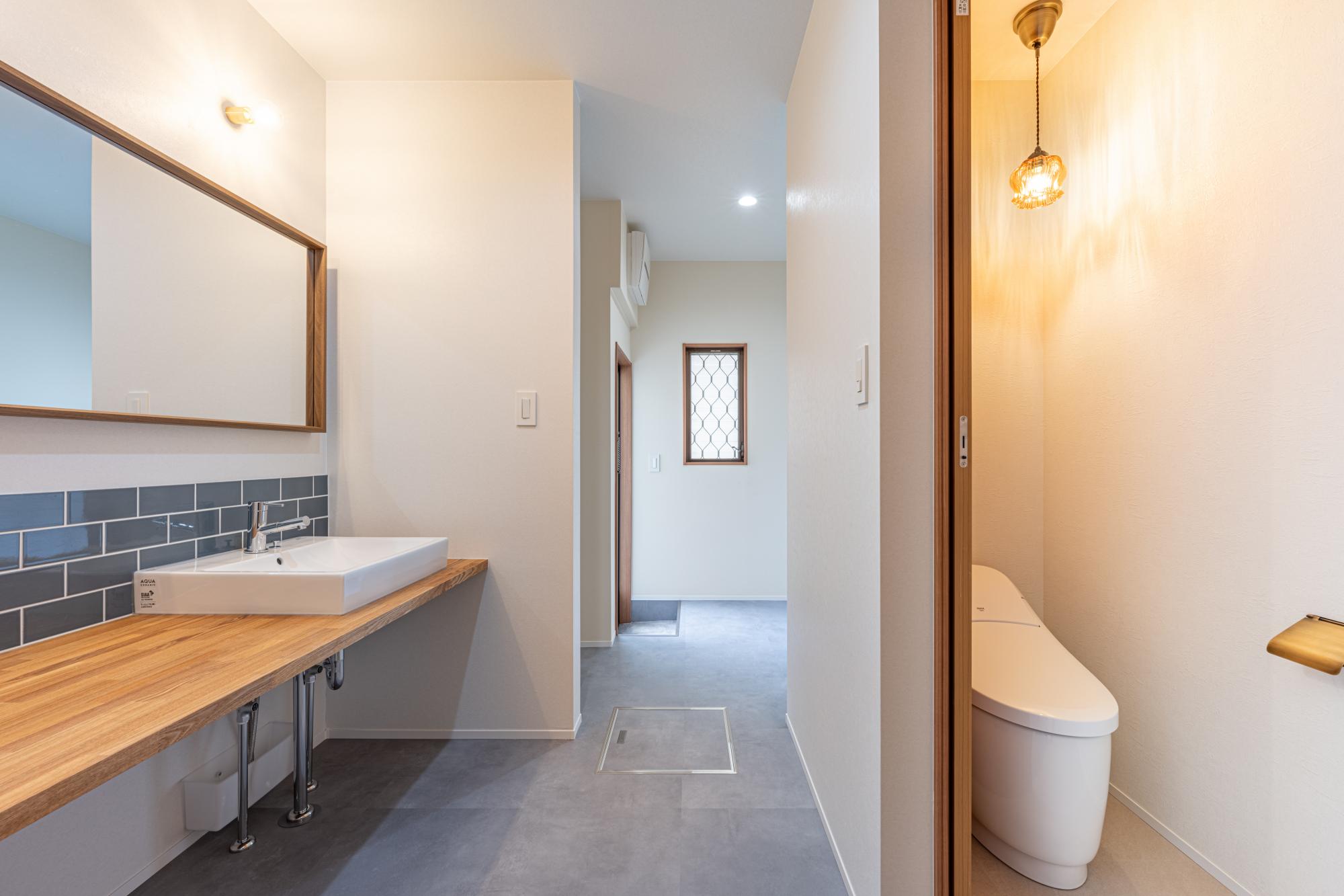 「ニャンダFULL HOUSE」のお風呂・洗面所・トイレ