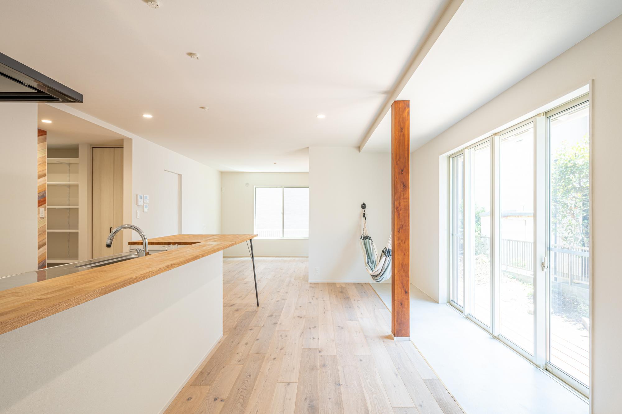 「大磯MARINEハウス」のリビングダイニング