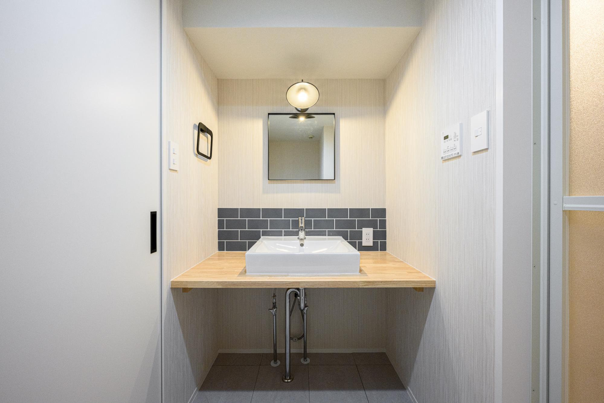 「LOFTという選択、まどりの再編集」のお風呂・洗面所・トイレ