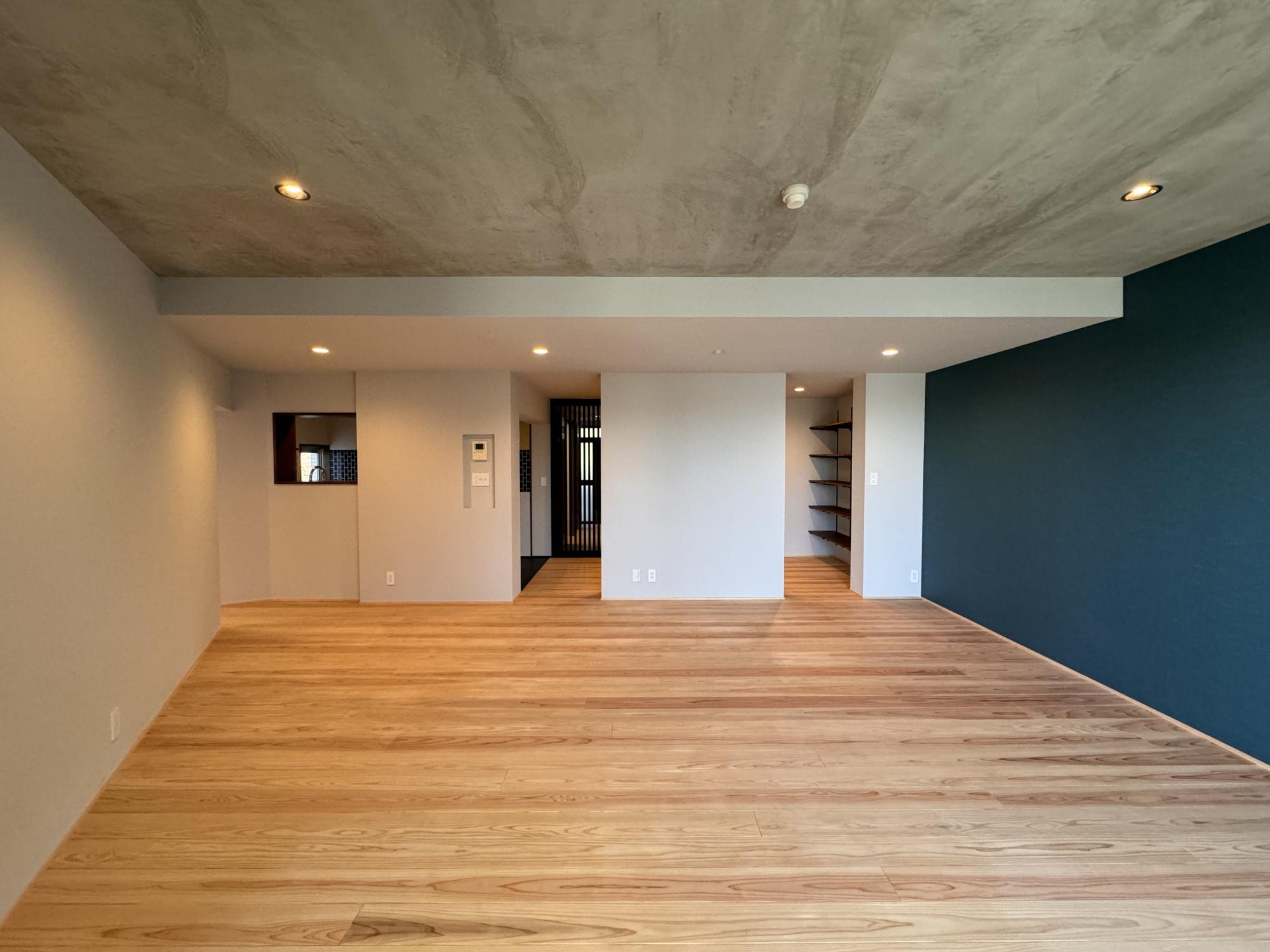 リビングダイニング