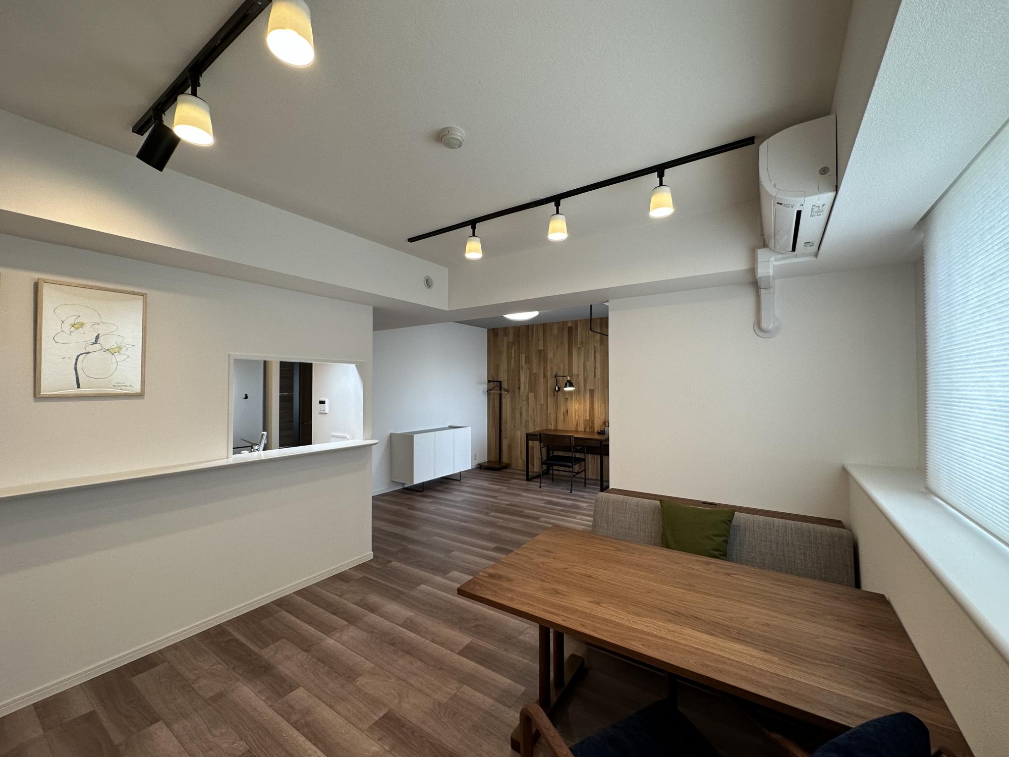 リビングダイニング