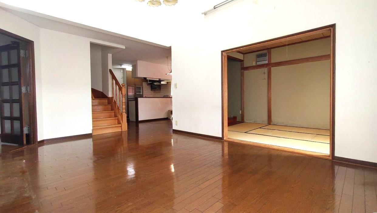 リビングダイニング