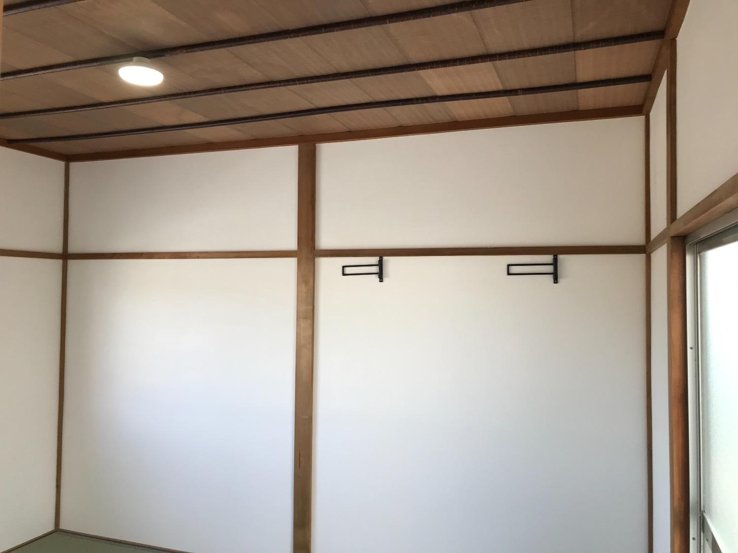 「私だけの秘密基地を作ってみた。古屋を和モダンテイストにフルリノベ！」の書斎