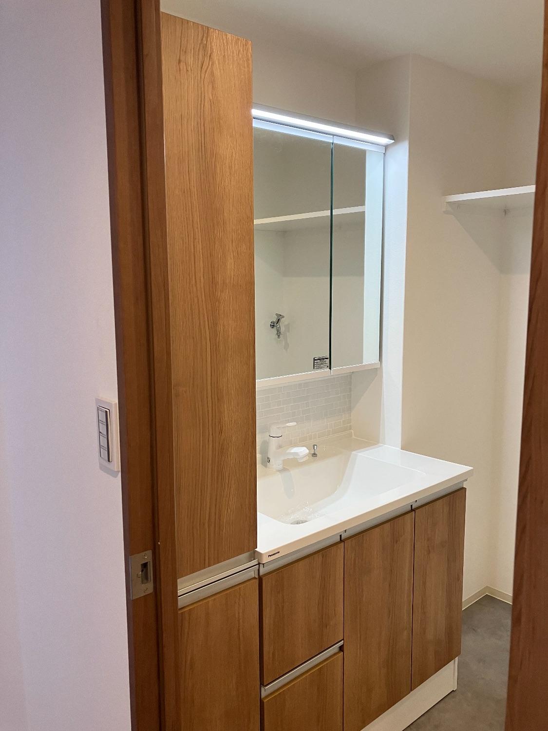 「ゆとりのある居心地の良い空間」のお風呂・洗面所・トイレ